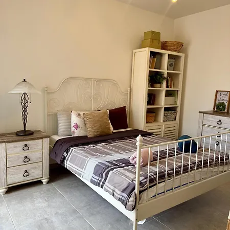 Διαμέρισμα Azure Dome Residences Għajnsielem